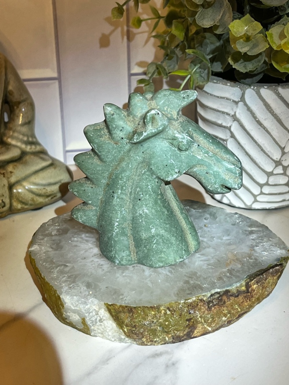 ✨SALE✨ Green Aventurine Unicorn - Picture 3 of 3